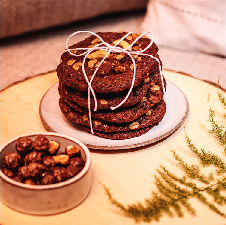 image1-vegan-christmas-choc-cookies.jpg