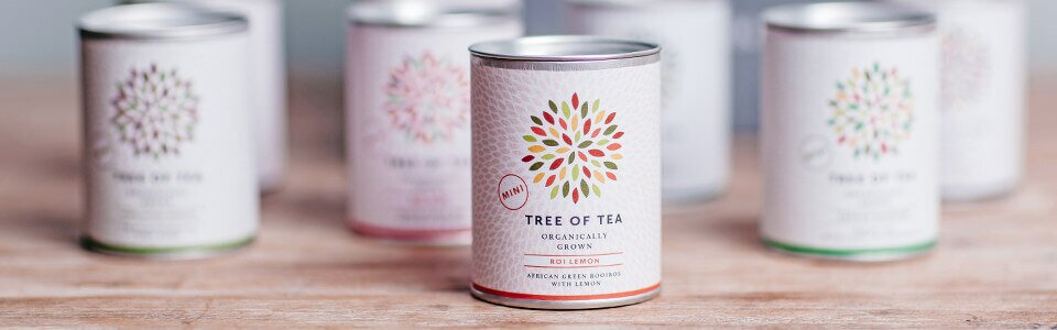 8 Sorten Bio-Tee zum Probieren.